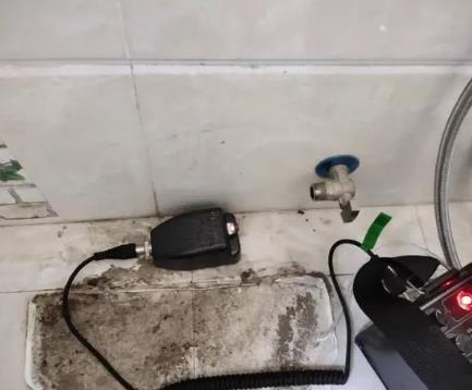 管城区屋顶漏水维修公司分享下卫生间漏水的危害及解决方法